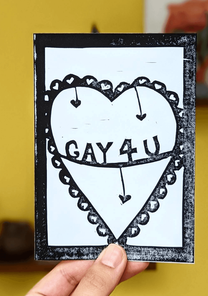 SCRAPBOOKING + ZINE MAKING: MANOS QUEER x TAC