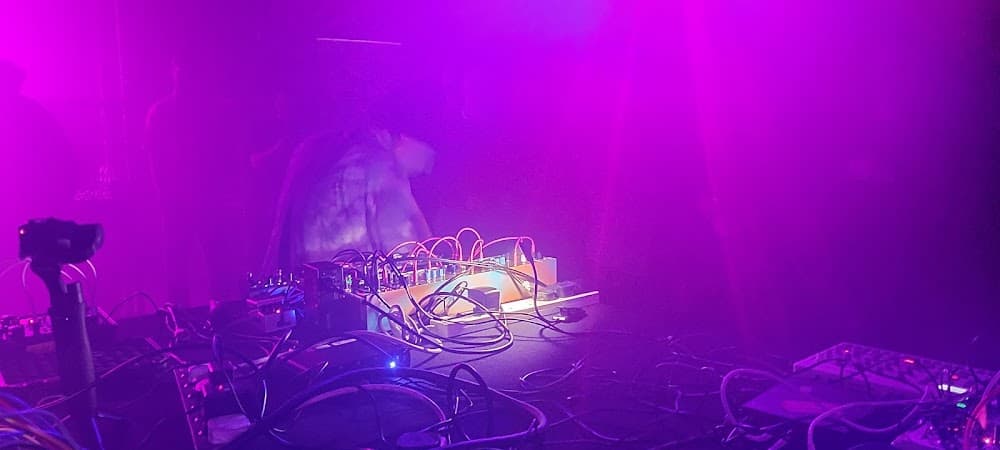 Venue M.O.T